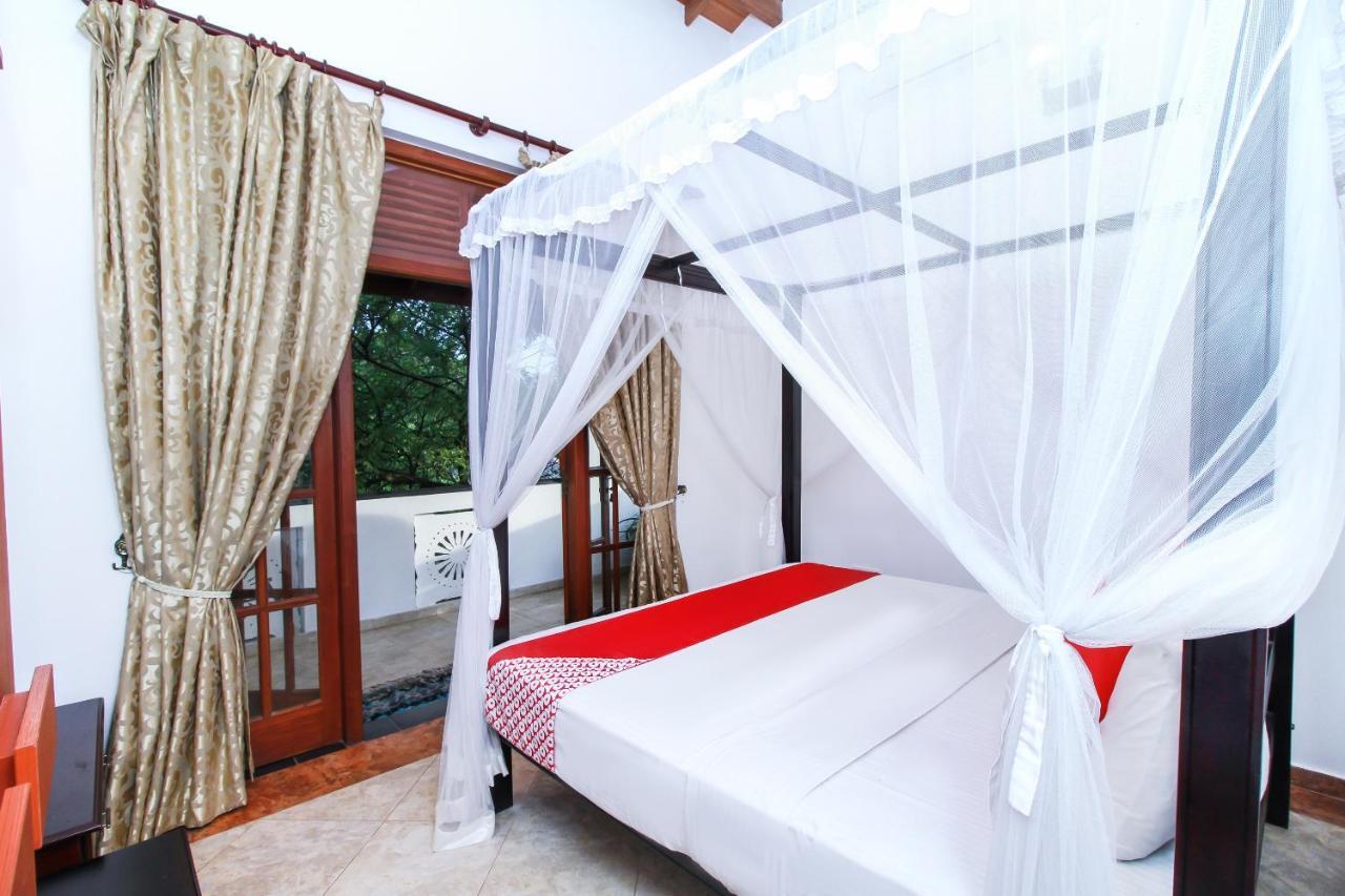Chami Villa Bentota Buitenkant foto