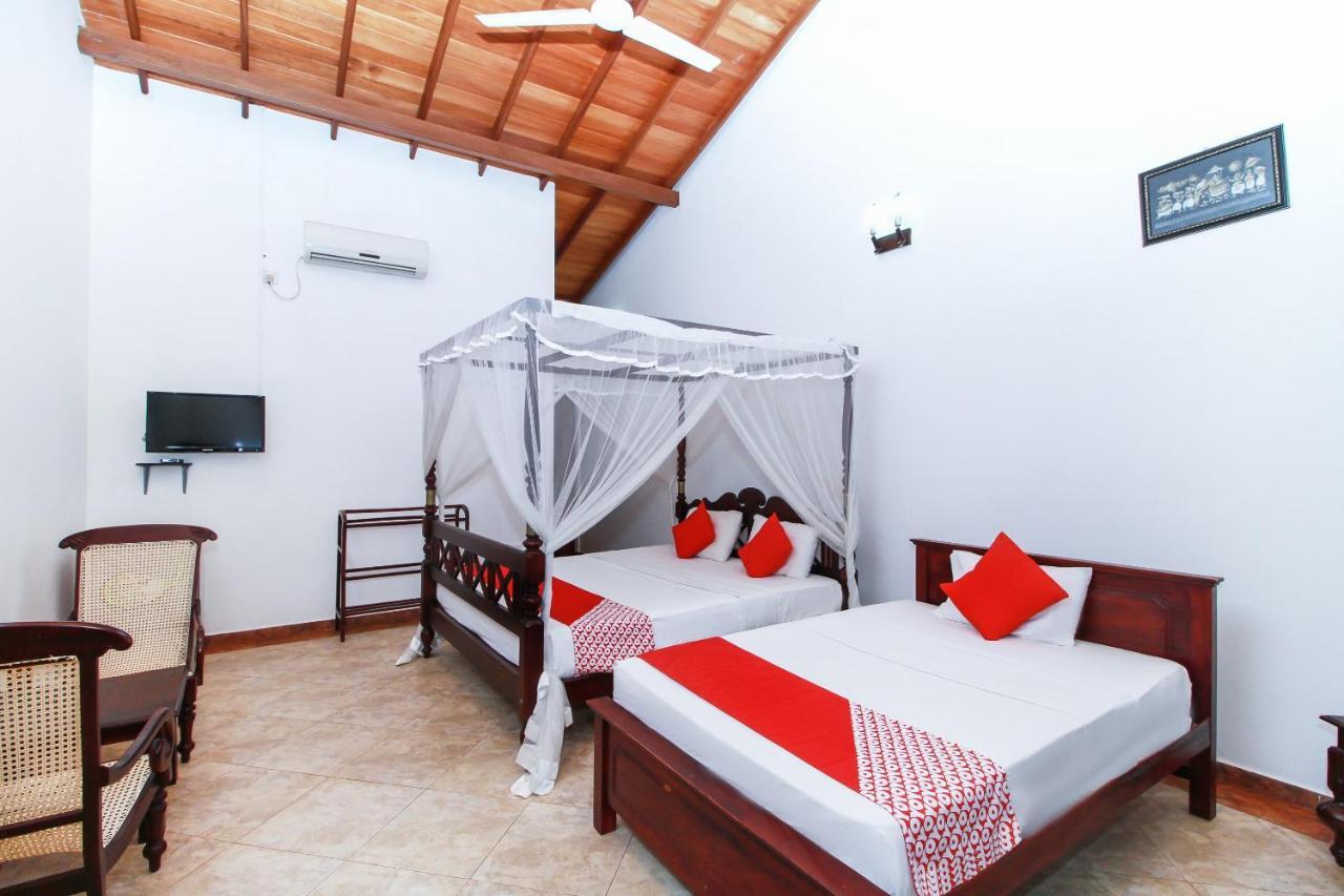 Chami Villa Bentota Buitenkant foto